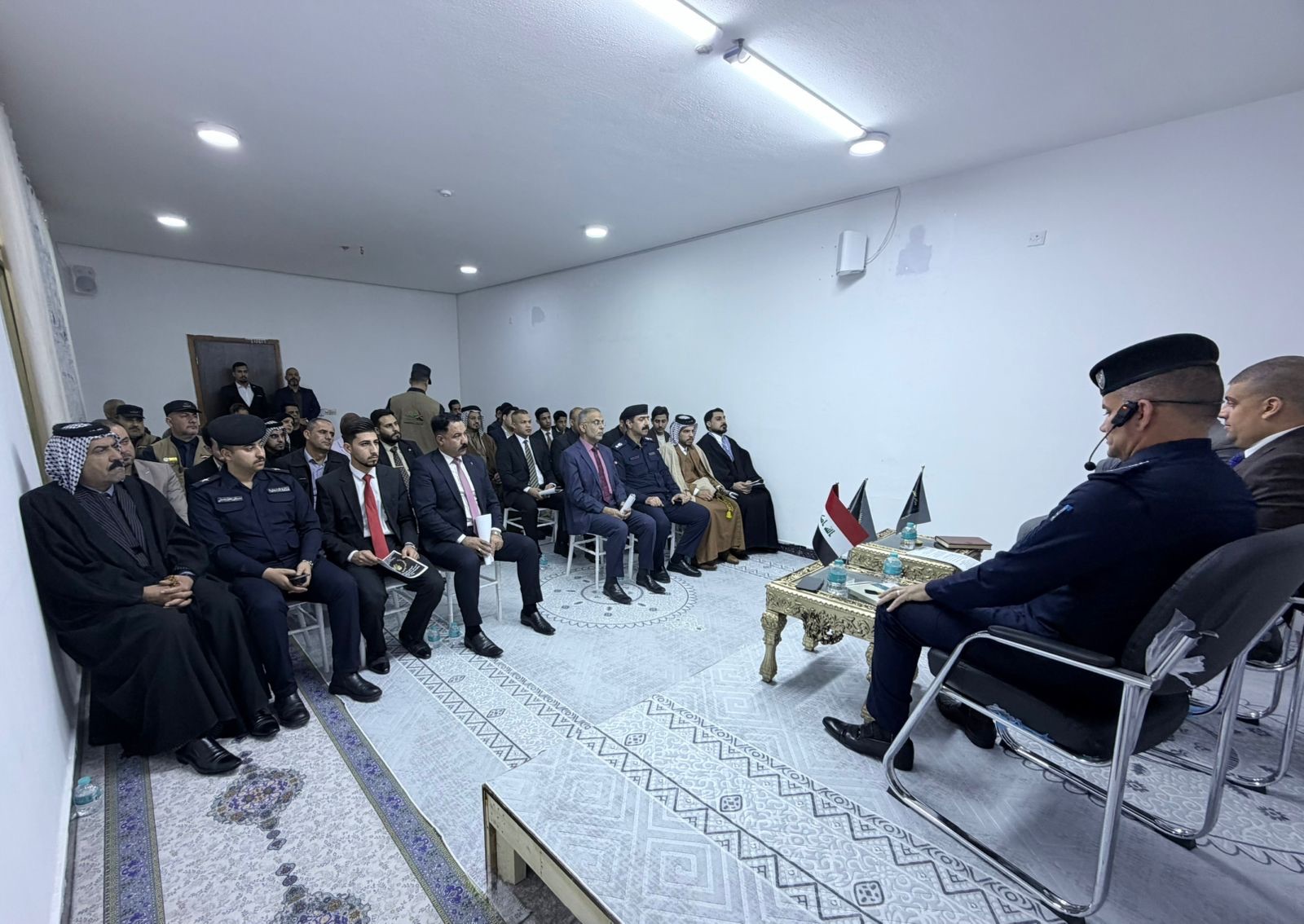 ندوة حوارية حول افات المجتمع المدني