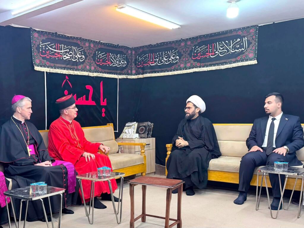 ملتقى الثقافات ينسق لقاءً بين بطريرك الكنيسة الكلدانية والمرجع الشيخ بشير النجفي